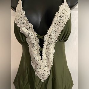 Cupshe one piece swimsuit NWT size XL